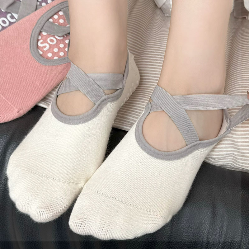 Chaussettes de yoga profession - Pilates & Yoga Unleashed Studio avis et prix
